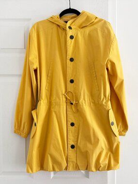 Y-3 Bubble Hem Jacket with Hood in Yellow, size Small.